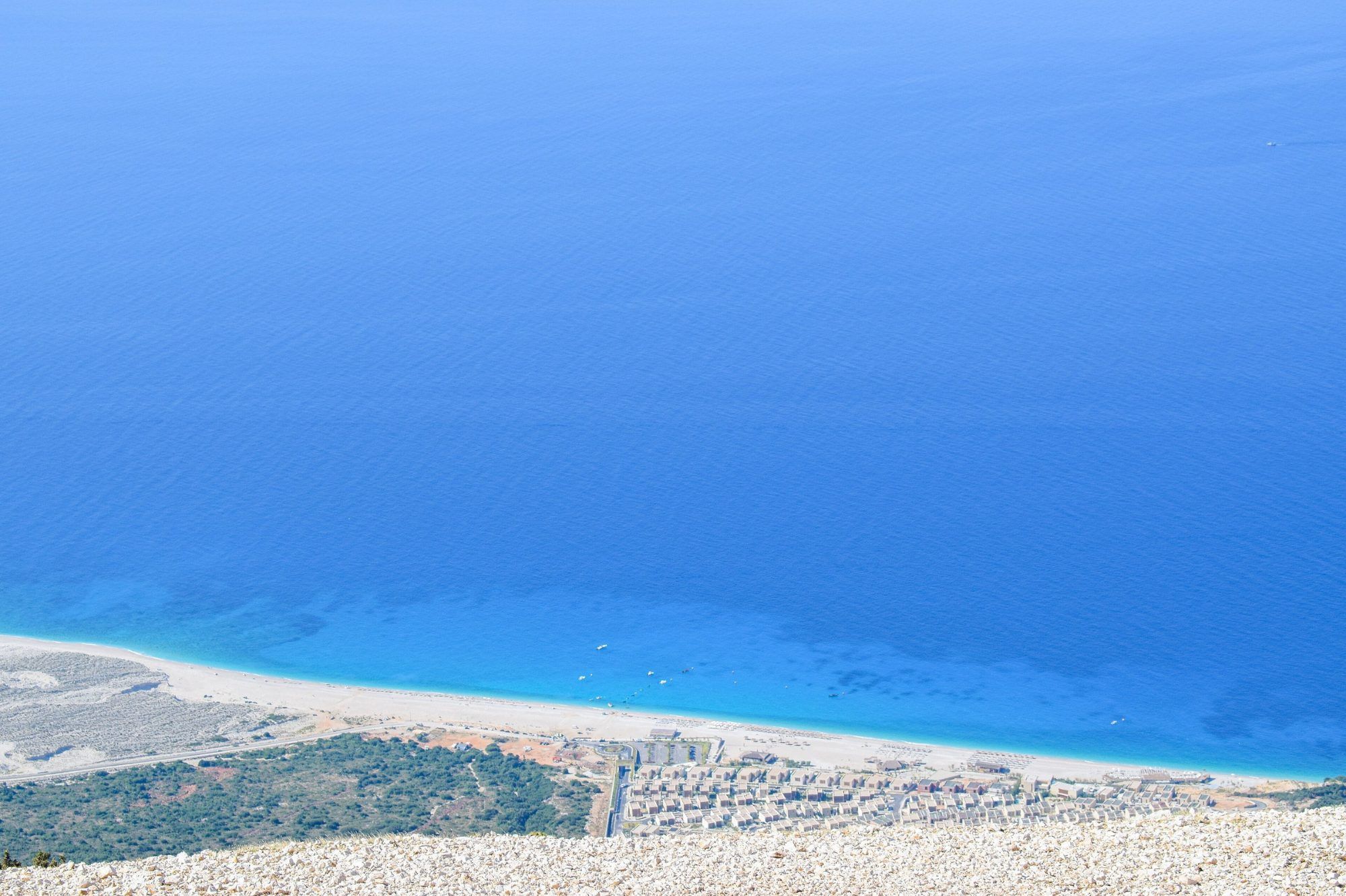 Palasa beach seen from the Llogara pass